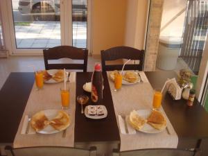 Ivatea Family Hotel