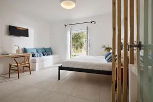 Double Room with Garden View room in Santa Maria Village