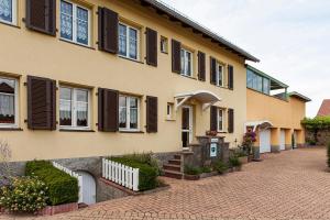 Appartements Gite La Glycine : photos des chambres