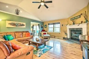 Lake Michigan Gem Less Than Half Miles to Private Beach! - Little Point Sable