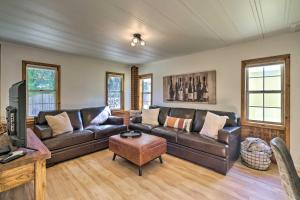 Wine Country Escape with Hot Tub in River Pines!