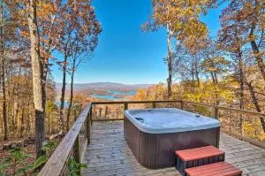 Luxury Living by Lake Chatuge with 10and10 Views! - Young Harris