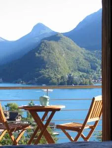 克里斯汀小木屋旅馆 - La Pirraz