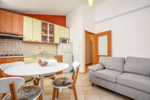 Apartments Svarog 