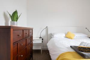 Modern, 2 Bdrm House with Parking Sleeps 6 Brighton Town Centre, North Laine