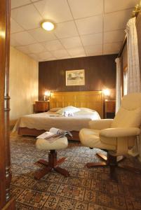 Hotels Hotel De Gramont : photos des chambres