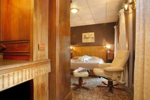 Hotels Hotel De Gramont : photos des chambres