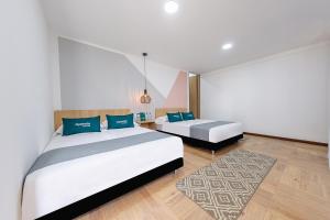 Ayenda De La Calle Real