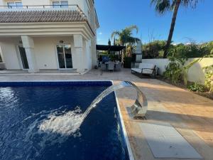 Luxury spacious holiday Villa with heated swimming pool