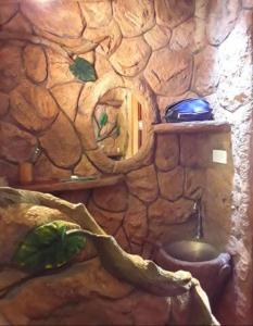 Treehouse Holidays-Love Nest