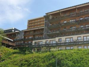 Appartements Appartement Chamrousse, 2 pieces, 6 personnes - FR-1-340-248 : Appartement (6 Adultes)