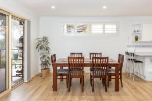 Lakeview on Victoria