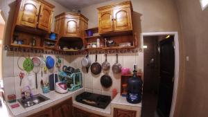 Dam Ri Private 2nd Floor - Near Airport & Batukaras