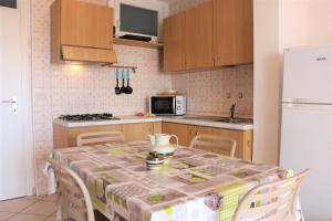 obrázek - Beach front apartment with sea view - Beahost
