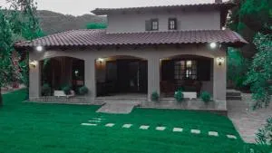 The Tree House - Eleftheroúpolis