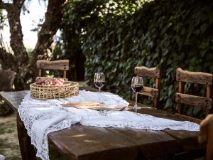 Vafias Villa - Tranquil Location, Ideal for Large Groups, by ZanteWize