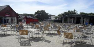 Campings MH6pers-2ch-1sdb-lits faits-40m2-terrasse-tv--grand confort-empl calme-Kerlann : photos des chambres