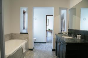 At Villa Fig Guest House