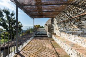 Villa Cà Di Negrè by Mmega