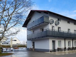 Apartments & rooms Saša 