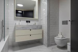 Two Bedroom Apartment with AC in Baixa by LovelyStay