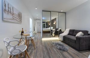 VICTORY-29 LUXURY APARTMENT CEnTER