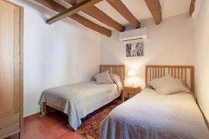 Casa Pont Roma, garden and pool in Pollensa