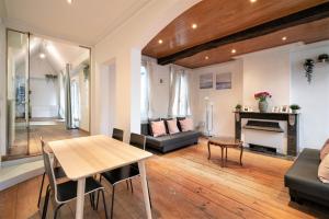 The Capital Street Lodge