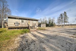 Cornell Home w Fire Pit & Hunting Access!