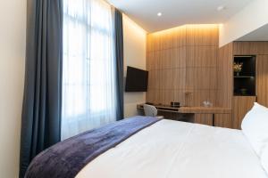 Hotels Les Tresorieres : photos des chambres