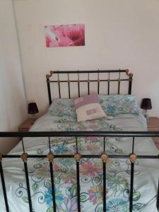 2-Bed Apartment - Sleeps 3 - Parking - near Albox