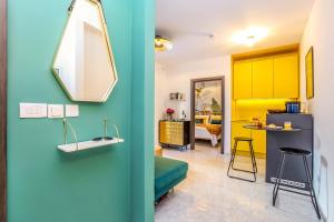 COLIBRI-Design&Beach Appartement mit 40m2 Terrasse und 2 SUPs 