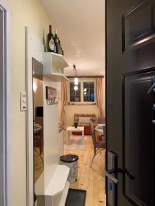 Ski-in & Ski-out, Apartman Filip - 30m from GONDOLA Brzeće