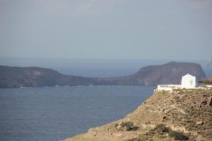 Efi's Apartments Milos Greece