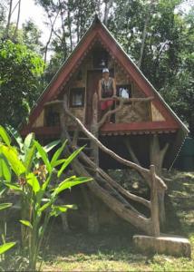 Treehouse Holidays-Little house