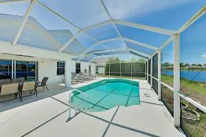 Breezy Beachwalk - Harlem Heights