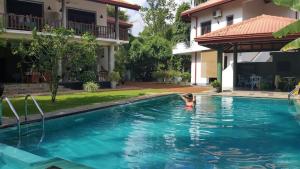 Canal Villa