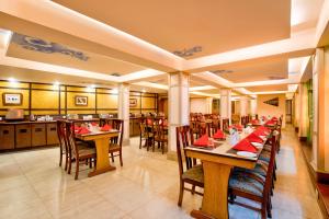 Summit Ttakshang Residency Hotel & Spa Mg Marg