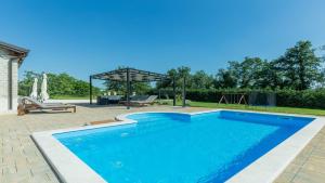 Villa Elida by Villas Holiday