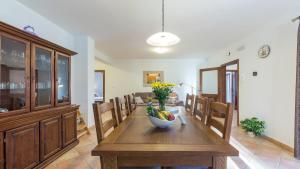 Villa Elida by Villas Holiday