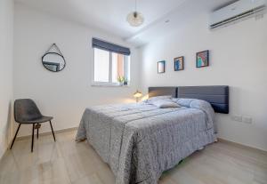 Chic 2BR Apartment, Ideal Location