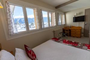 Hotels Logis Le Vernay : photos des chambres