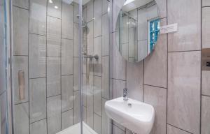 City Apartments - Reubens Court