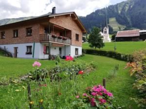 Ferienwohnung Anton Künzler - 3hvězdičkové hotely ve městě Riezlern