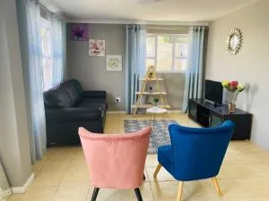 SpaciousNetflix#Wifi#Parking#CentralWinefarms#Mall - Eversdal