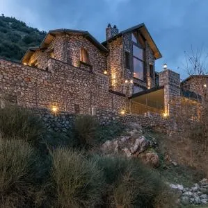 Volhon Mansions of Parnassos - Eptalofos