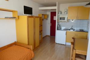 Appartements Boost Your Immo Aurans Reallon 340A : photos des chambres