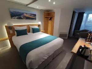 Contact Hôtel Le Provençal Bordeaux Lac - 伊斯内斯