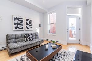 New classy 2 bedroom apartment in Le Plateau by DenStays