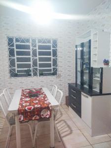 Casa Yellow I Próxima a praça central